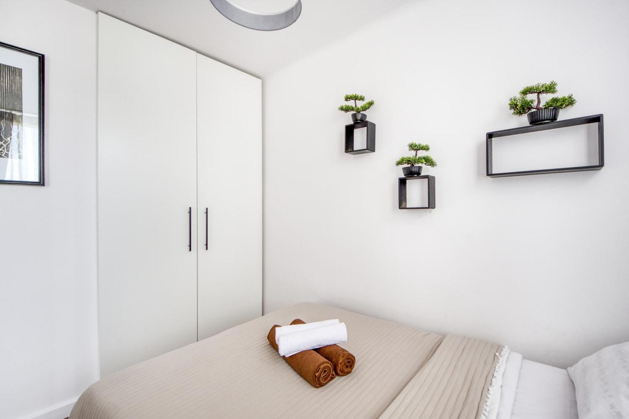 Dekart Apartamento *